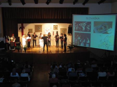 Pole poje – koncert ljudskih pesmi slovanskih narodov 4